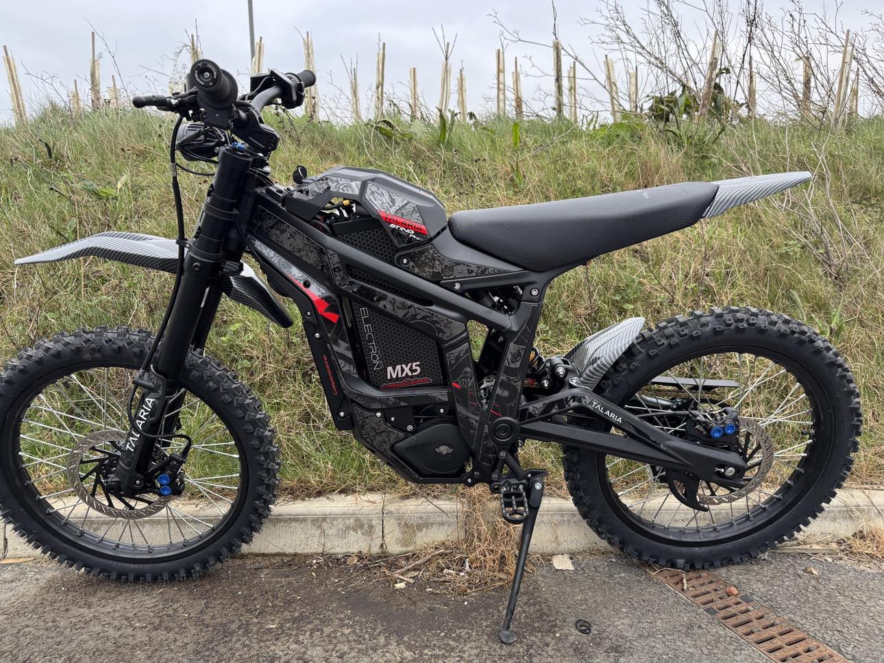 7_fe38817d-702f-448e-ba77-f82456e65a58 - Surron Off Road USA