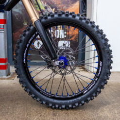 Alternative view of SM PRO SUR RON WHEEL SET 19/16" STANDARD BLUE/BLUE COMBO