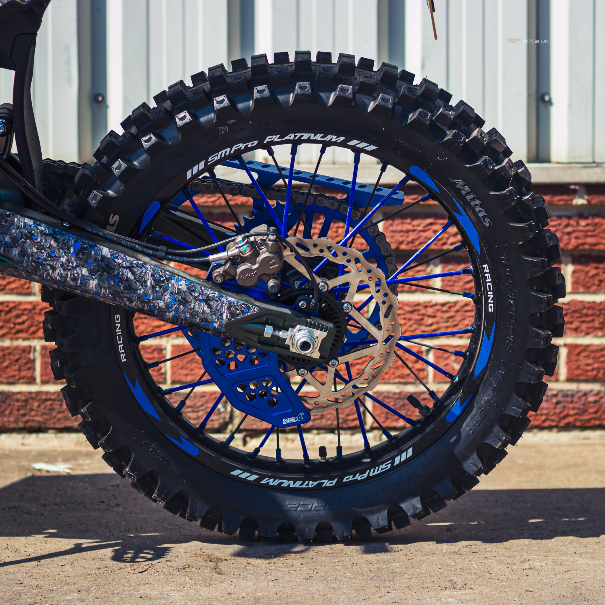 BLUEULTRABEE-21 - Surron Off Road USA