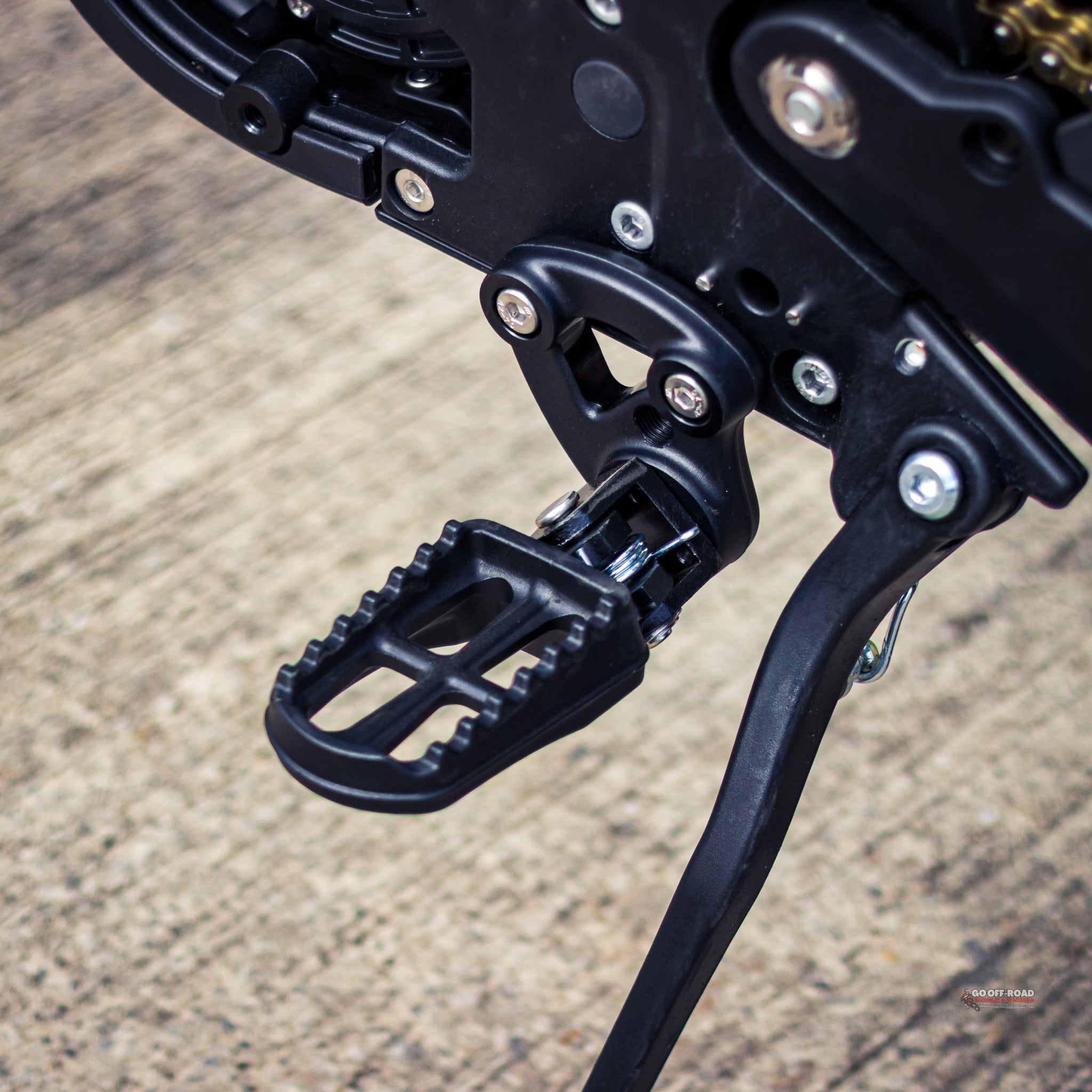 ERIDEPROMINI-18 - Surron Off Road USA