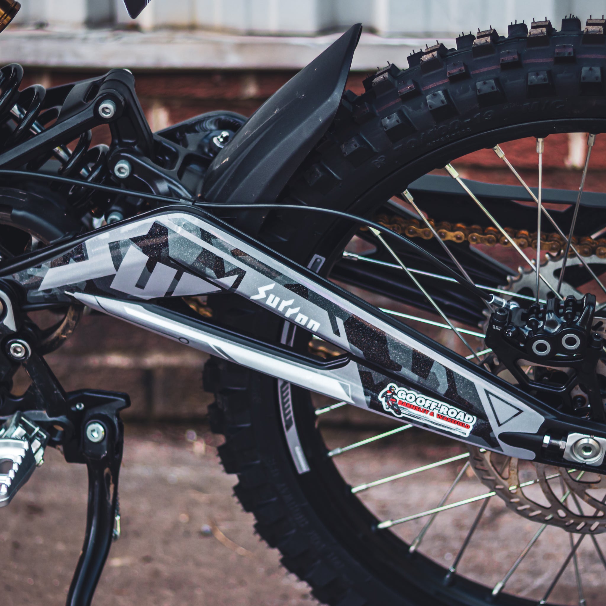 Surronstuff-05 - Surron Off Road USA