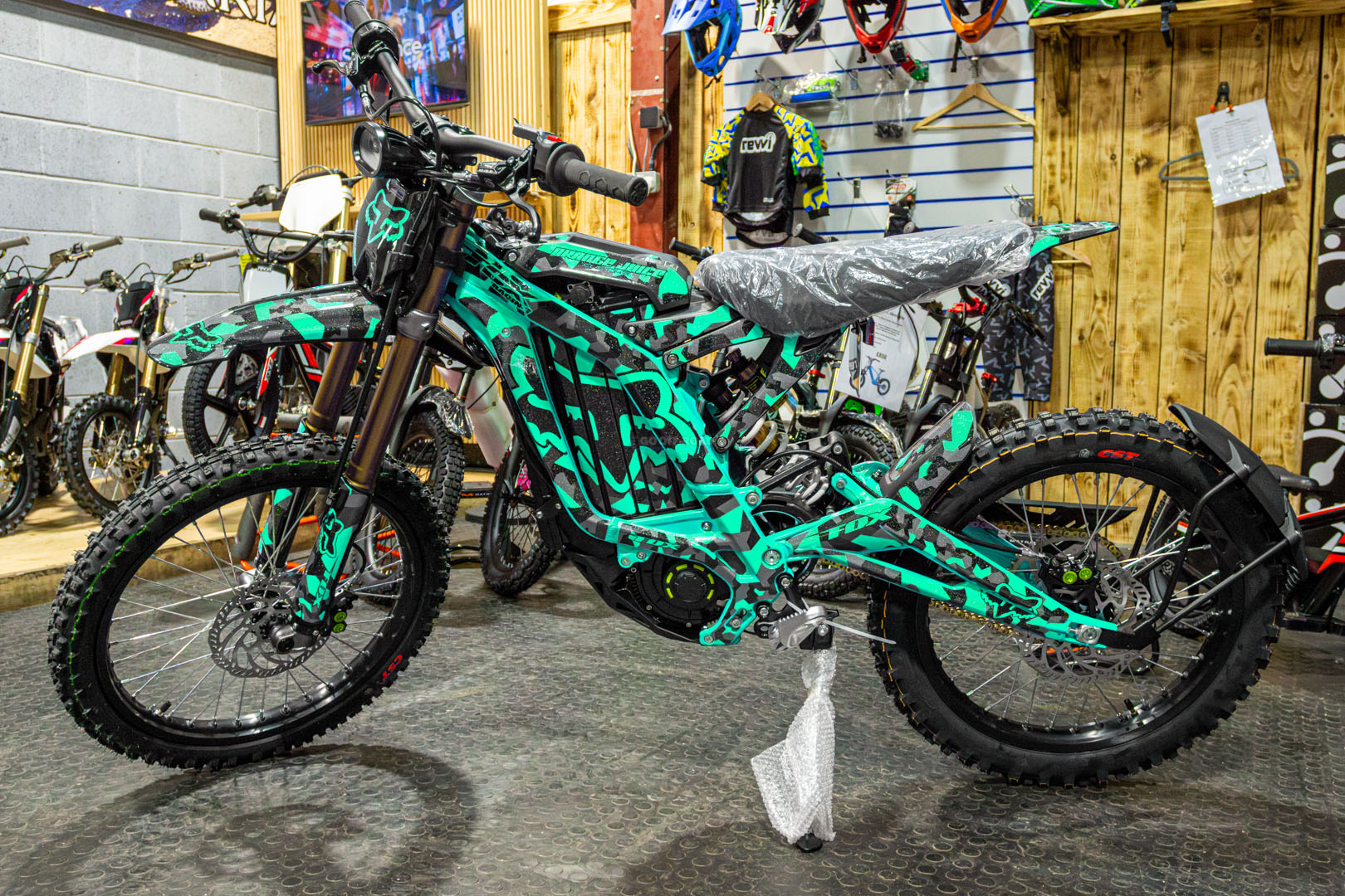 TealFoxLBX - Surron Off Road USA