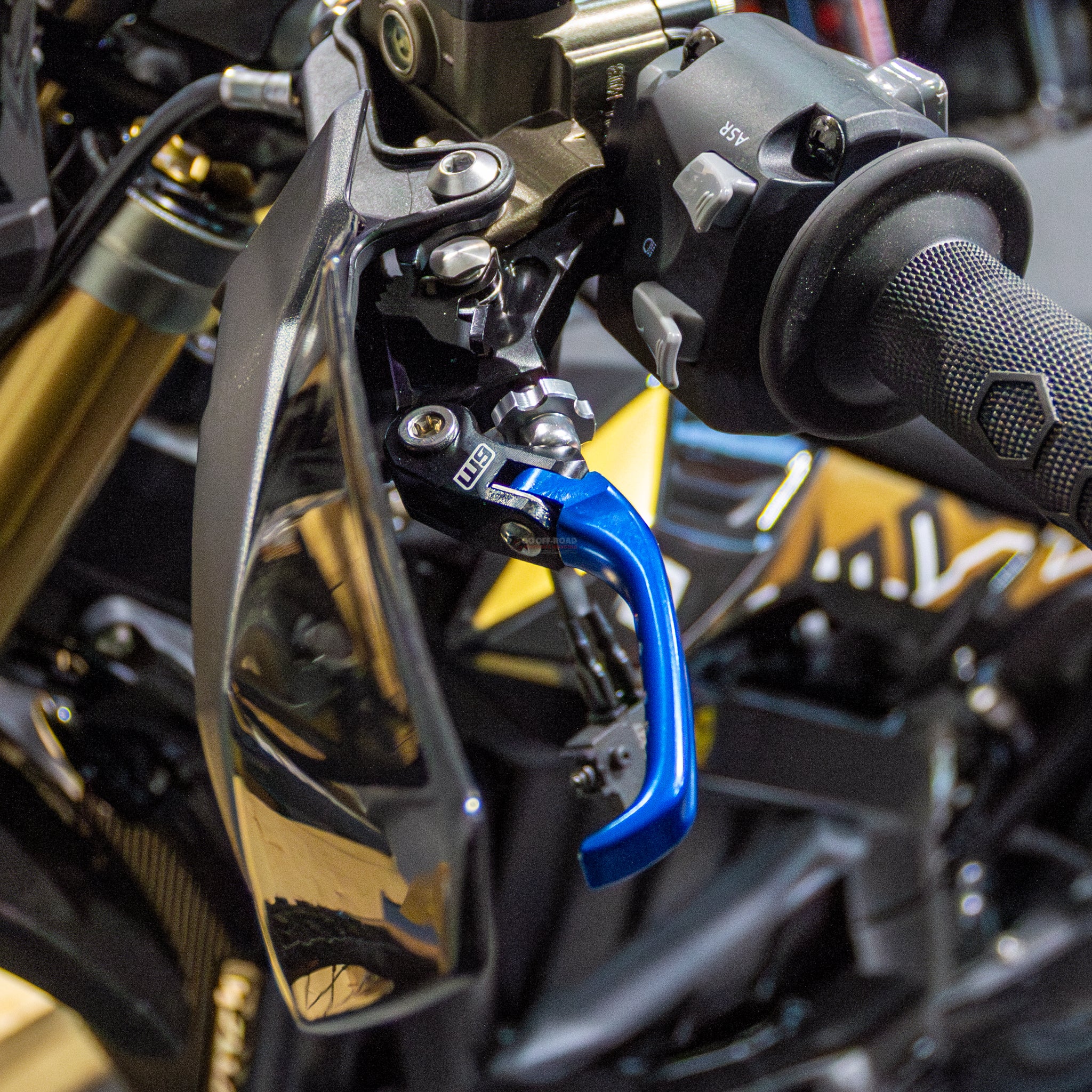 Warp9Levers-2 - Surron Off Road USA